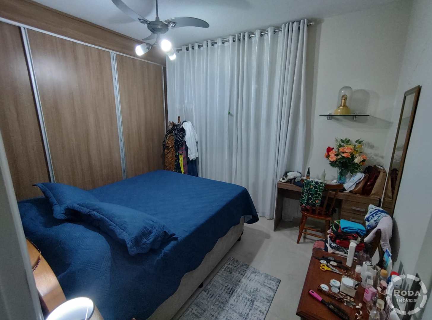 Apartamento para alugar com 2 quartos, 75m² - Foto 4