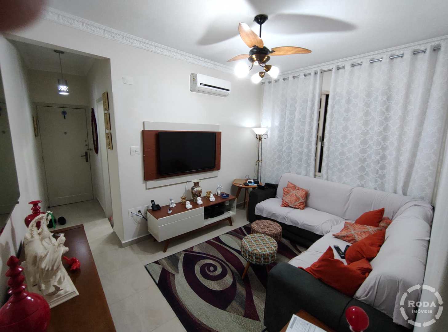 Apartamento para alugar com 2 quartos, 75m² - Foto 1