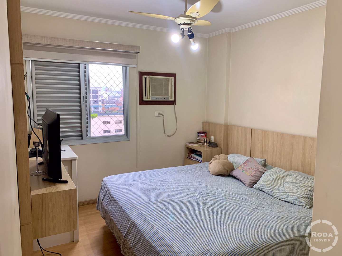 Apartamento à venda com 2 quartos, 74m² - Foto 7