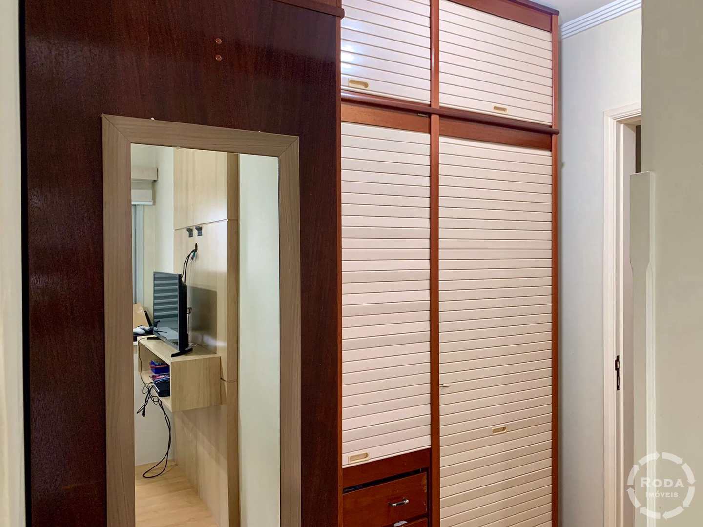 Apartamento à venda com 2 quartos, 74m² - Foto 11