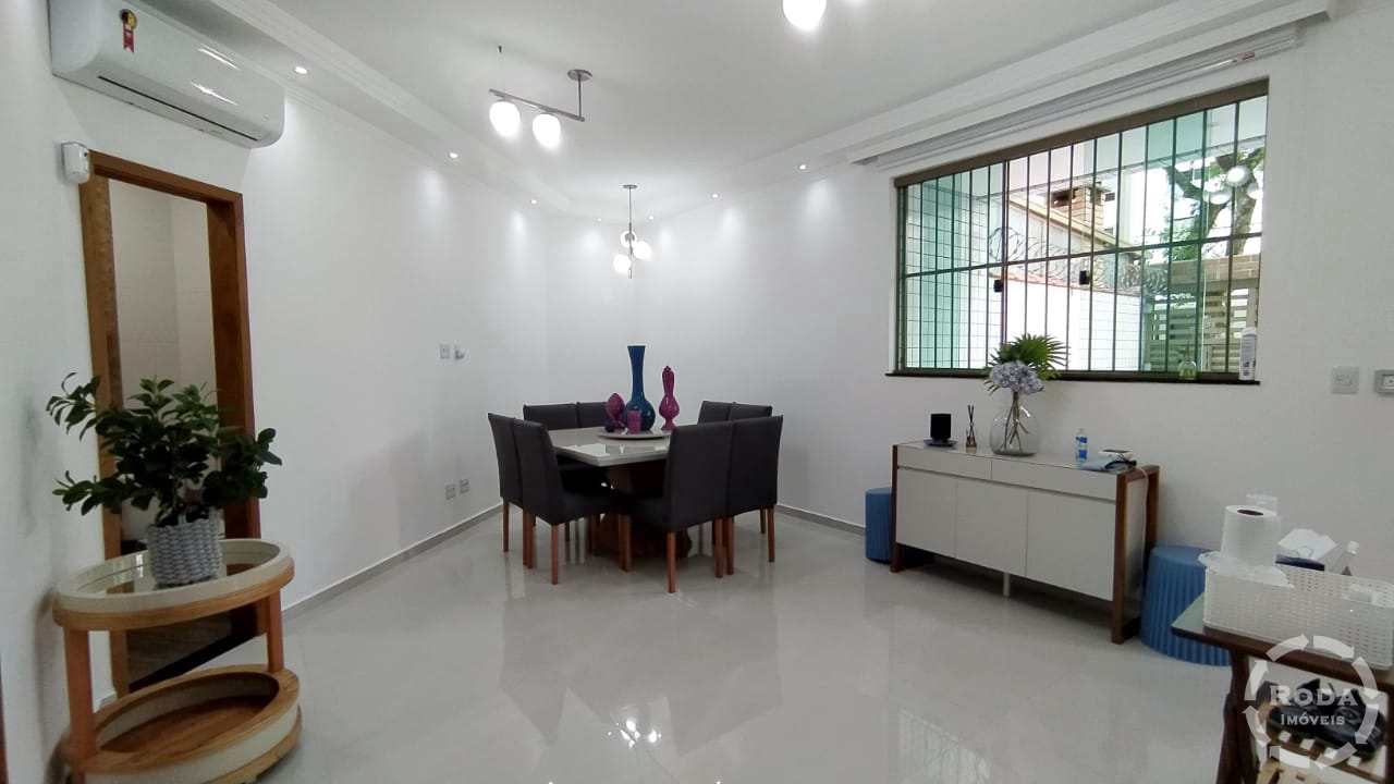 Casa de Condomínio à venda com 3 quartos, 180m² - Foto 1