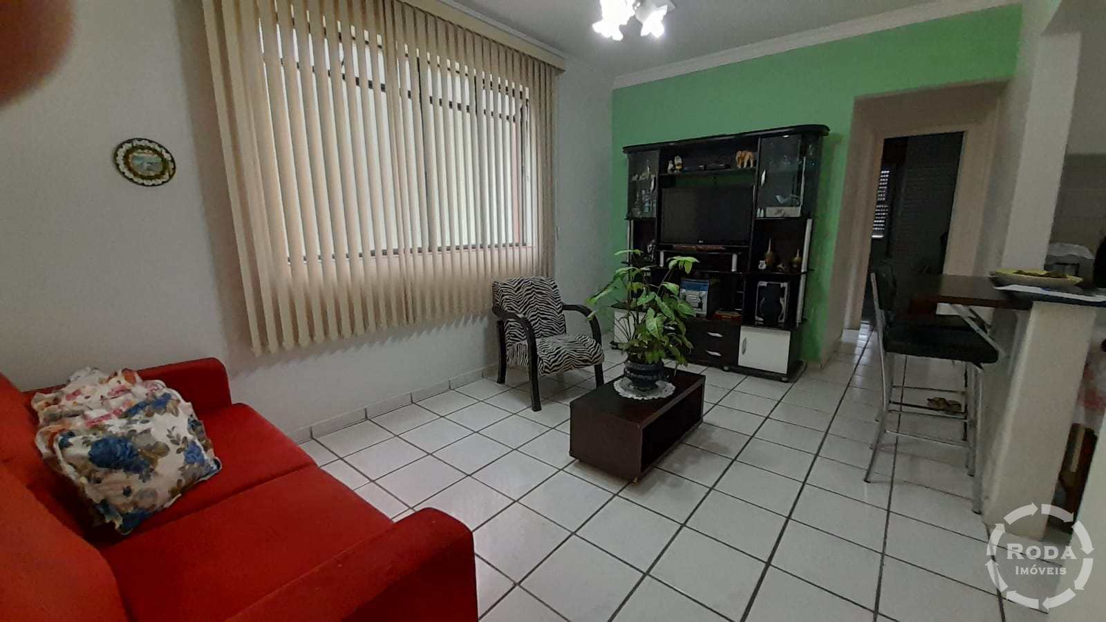 Apartamento à venda com 2 quartos, 77m² - Foto 2