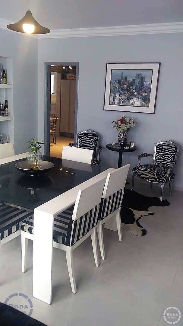 Apartamento à venda com 2 quartos, 94m² - Foto 5