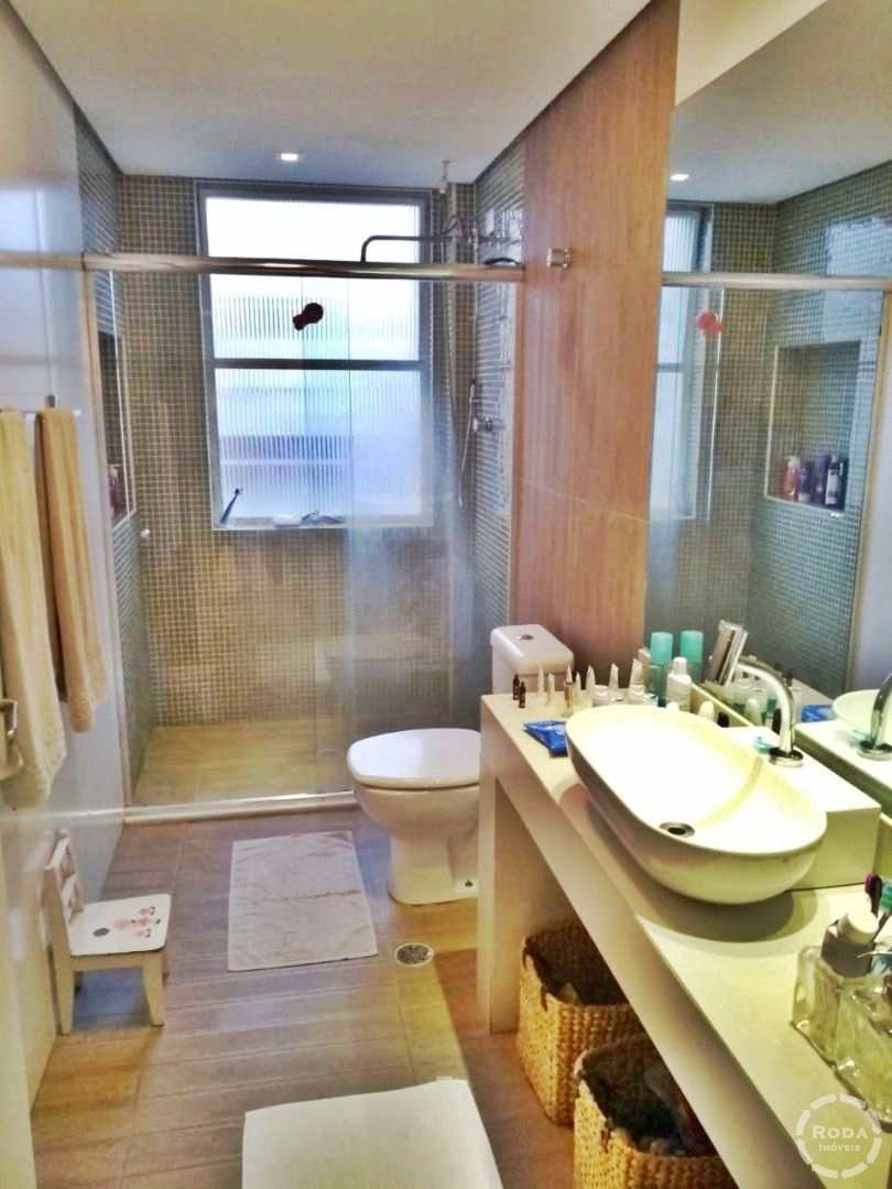 Apartamento à venda com 3 quartos, 216m² - Foto 10