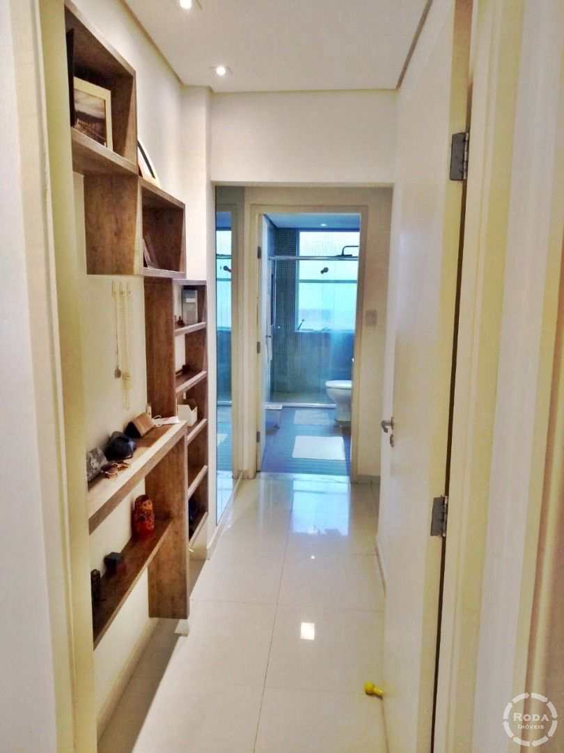 Apartamento à venda com 3 quartos, 216m² - Foto 13