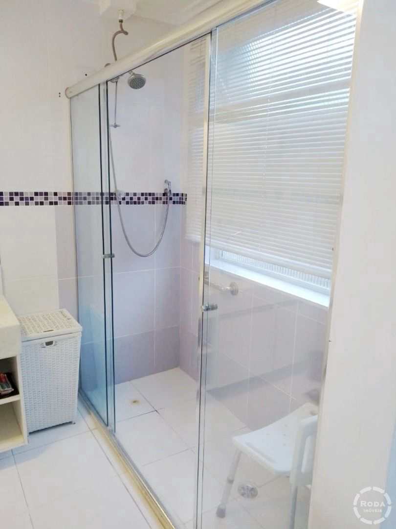 Apartamento à venda com 3 quartos, 216m² - Foto 17