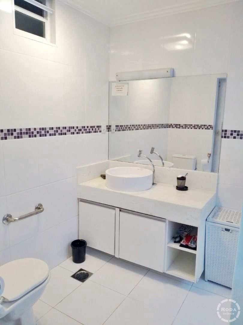 Apartamento à venda com 3 quartos, 216m² - Foto 18