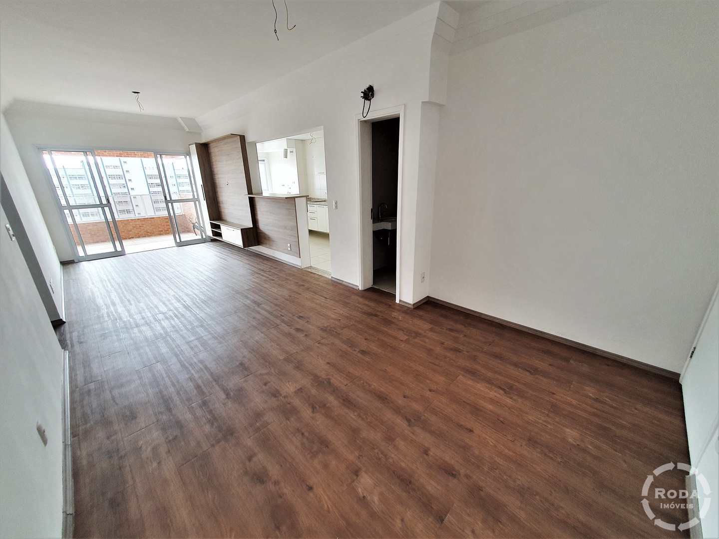 Apartamento à venda com 2 quartos, 84m² - Foto 2