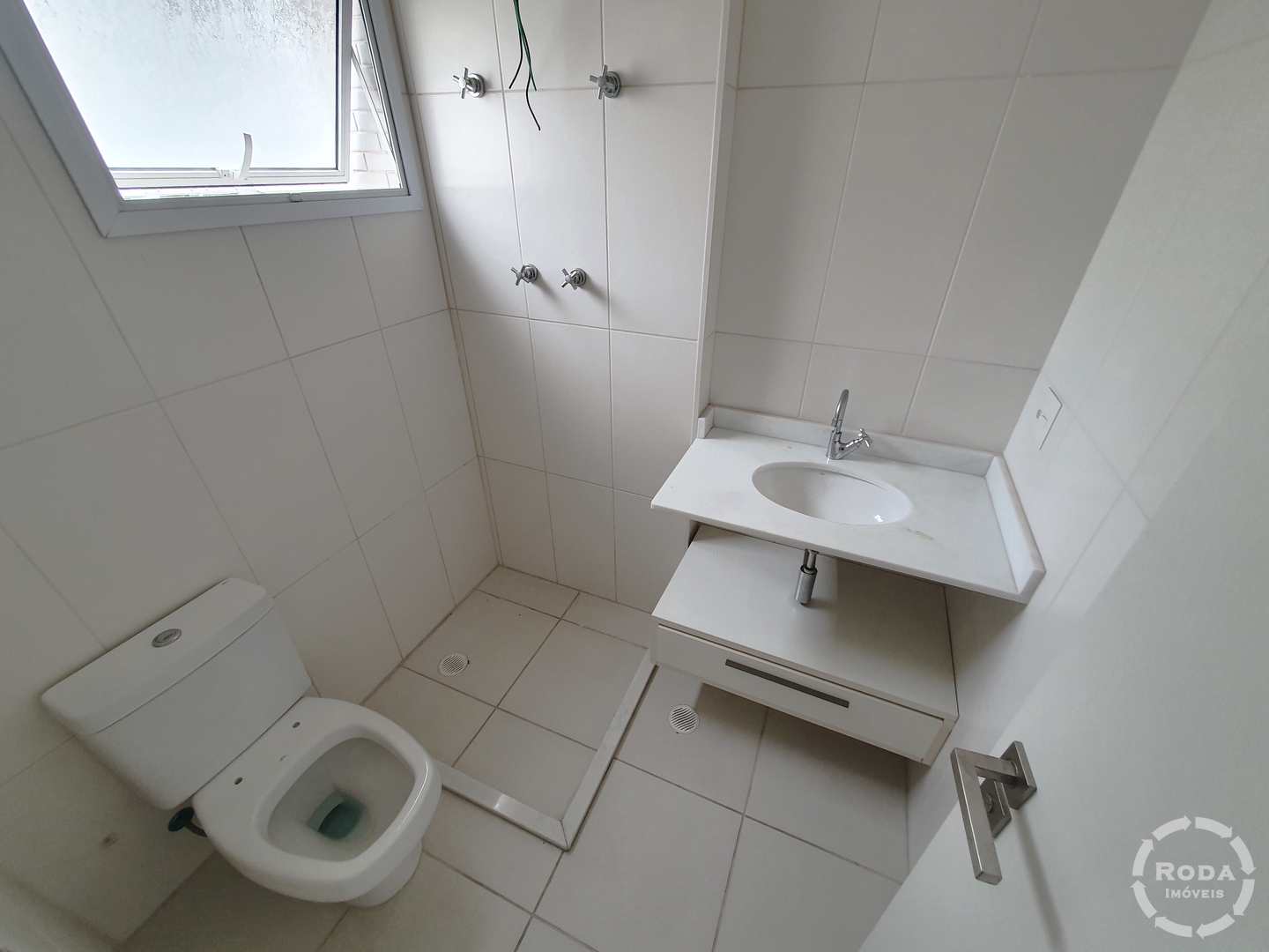 Apartamento à venda com 2 quartos, 84m² - Foto 11