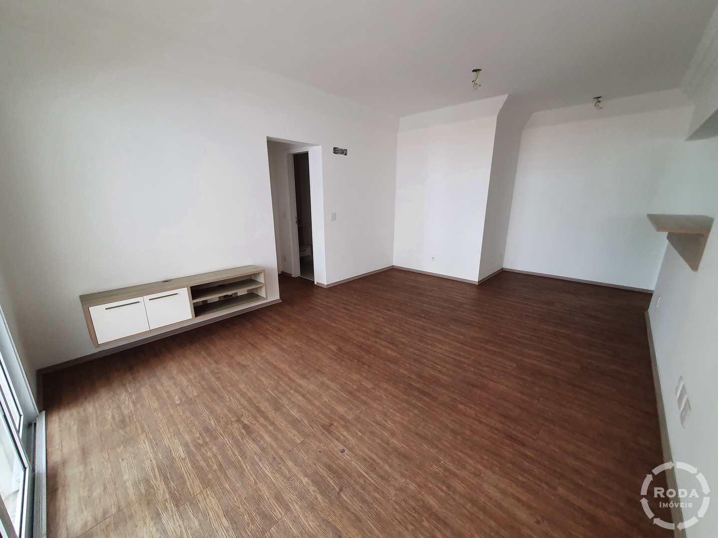 Apartamento à venda com 2 quartos, 84m² - Foto 2