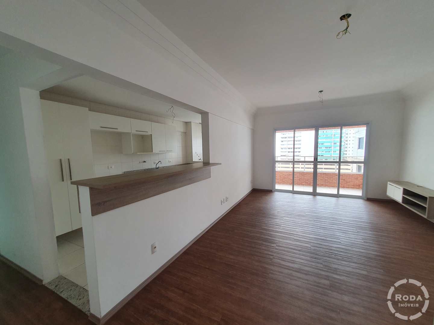 Apartamento à venda com 2 quartos, 84m² - Foto 1