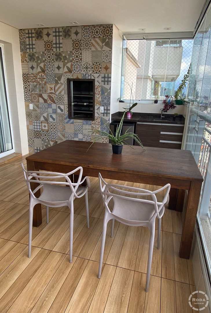 Apartamento à venda com 3 quartos, 150m² - Foto 4