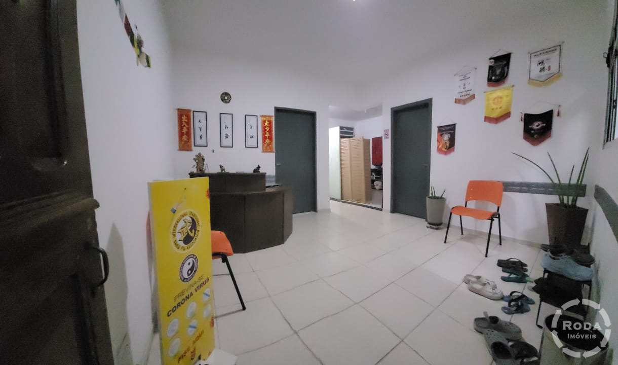 Casa à venda com 2 quartos, 280m² - Foto 3