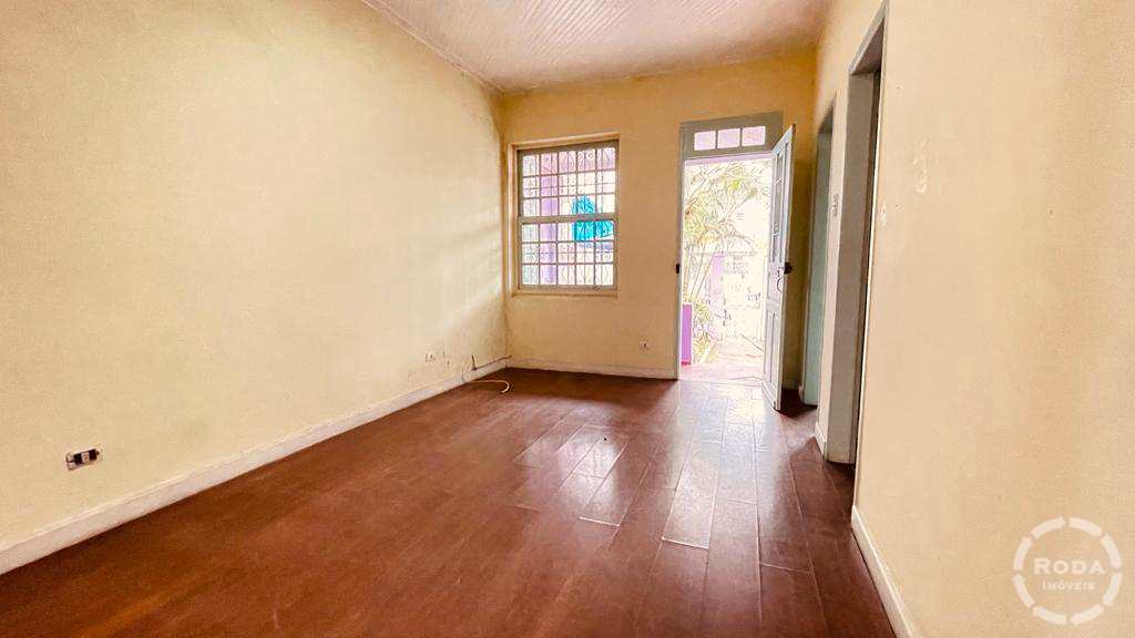 Casa à venda com 3 quartos, 300m² - Foto 3