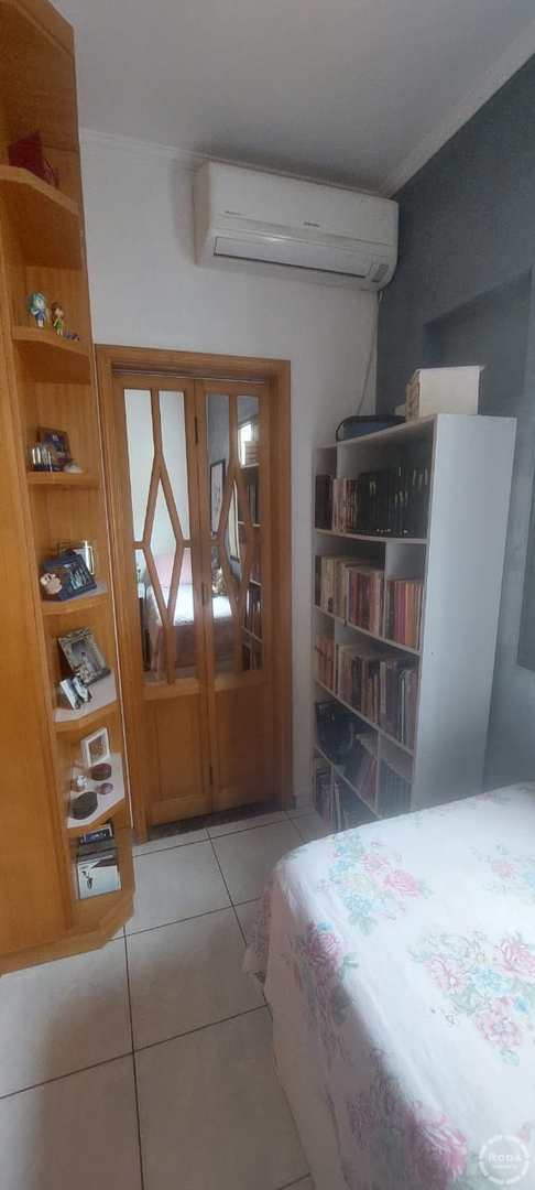 Casa à venda com 4 quartos, 230m² - Foto 10