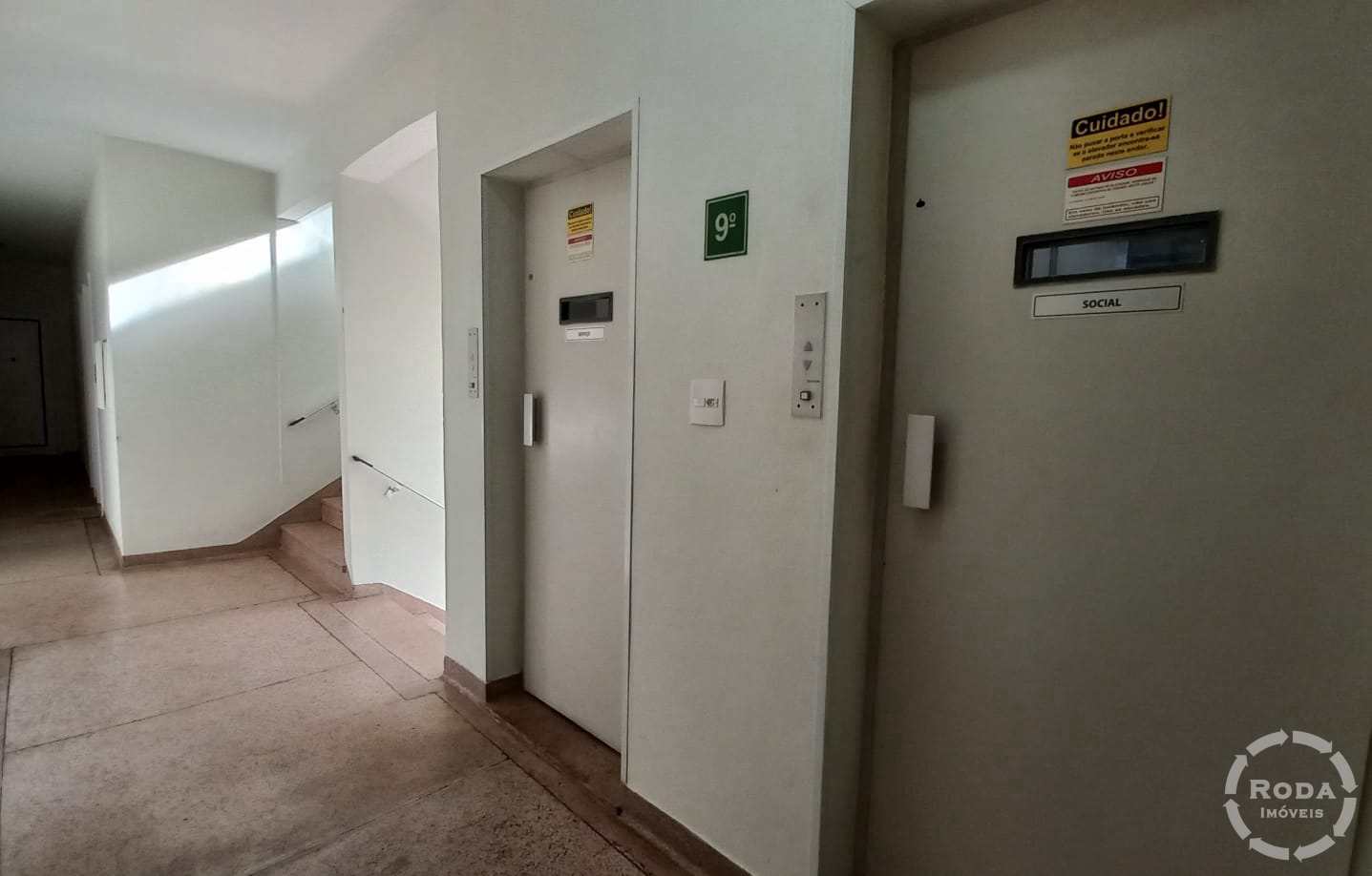 Cobertura à venda com 3 quartos, 240m² - Foto 50