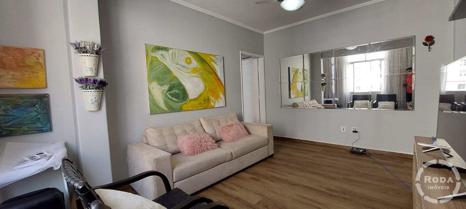 Apartamento à venda com 1 quarto, 53m² - Foto 1