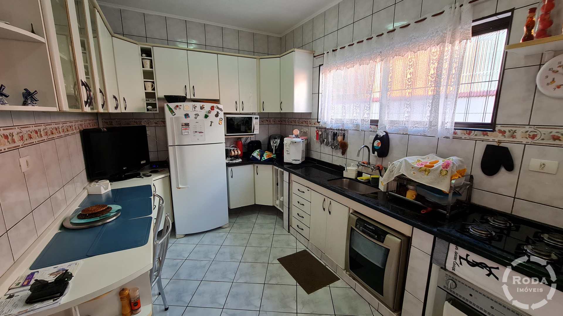 Casa à venda com 3 quartos, 350m² - Foto 9