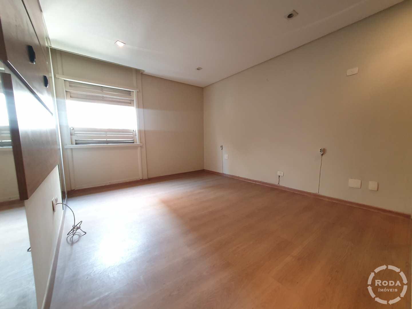 Apartamento à venda e aluguel com 3 quartos, 190m² - Foto 11