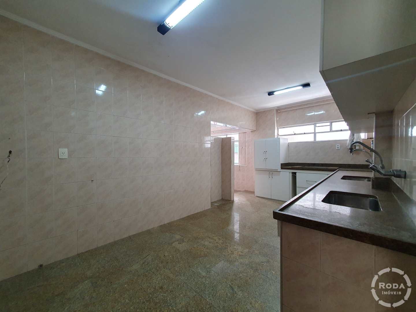 Apartamento à venda e aluguel com 3 quartos, 190m² - Foto 23