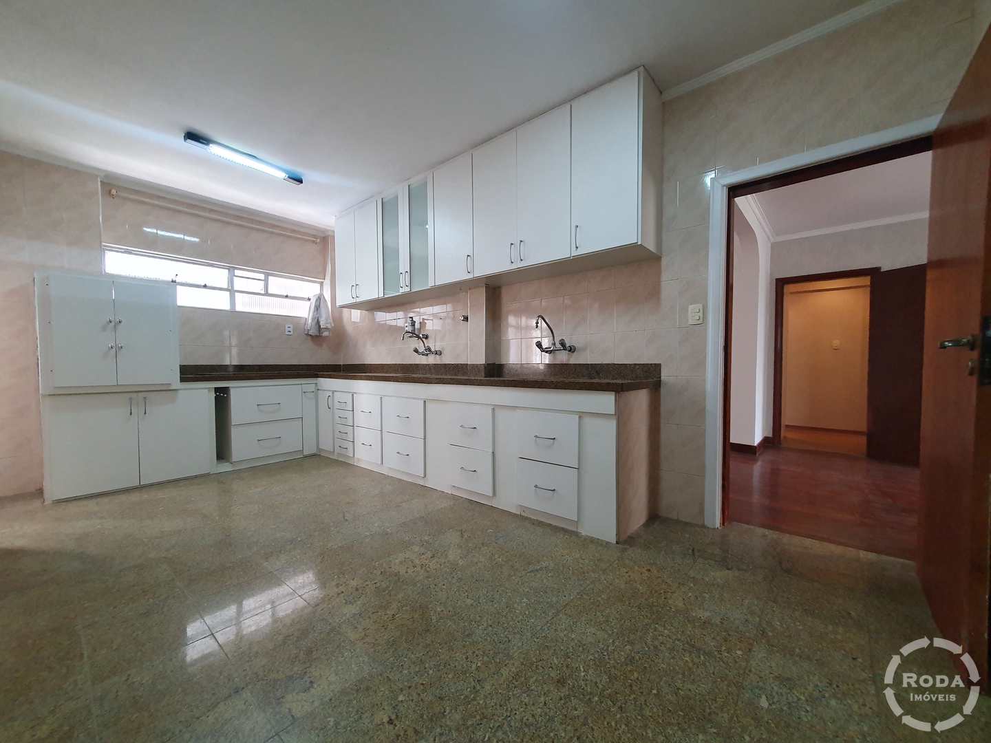 Apartamento à venda e aluguel com 3 quartos, 190m² - Foto 22