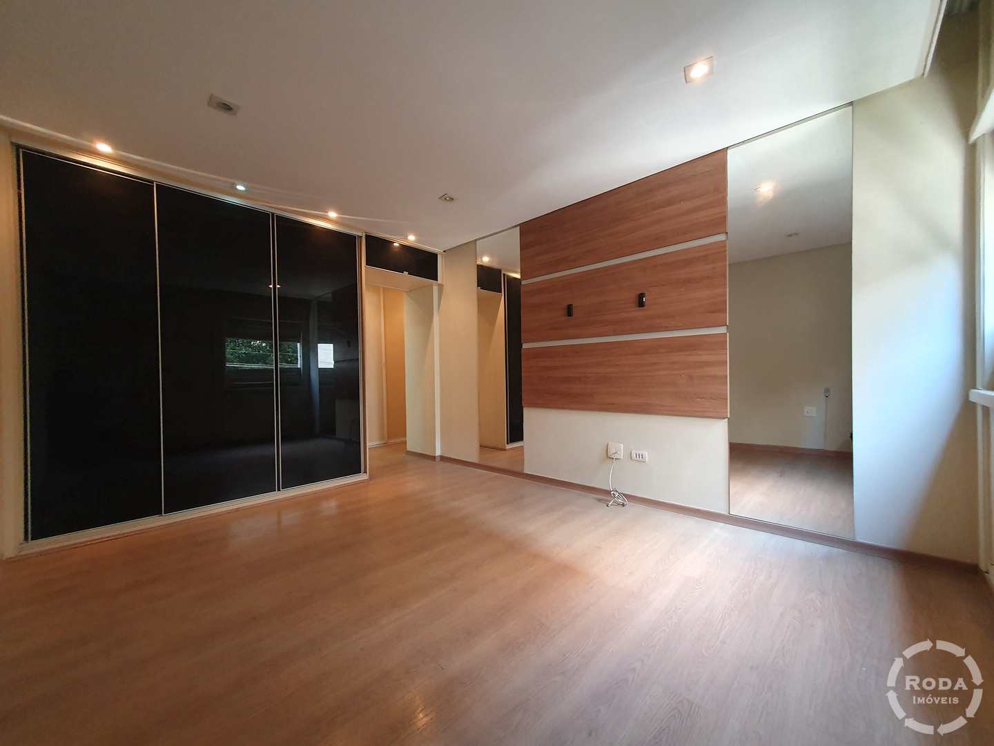 Apartamento à venda e aluguel com 3 quartos, 190m² - Foto 13