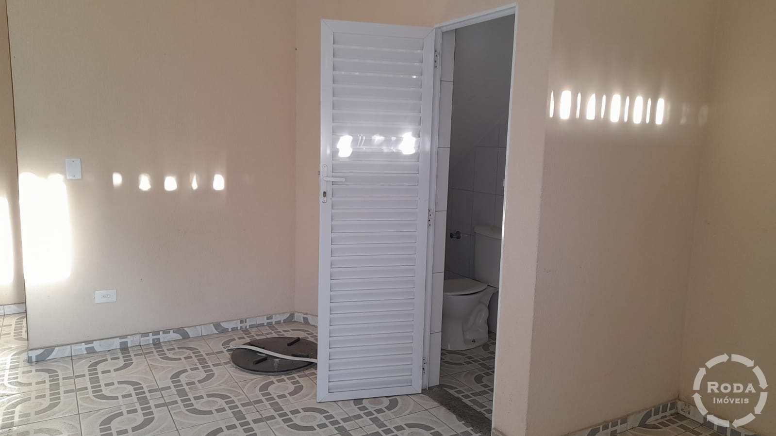 Casa à venda com 3 quartos, 120m² - Foto 6