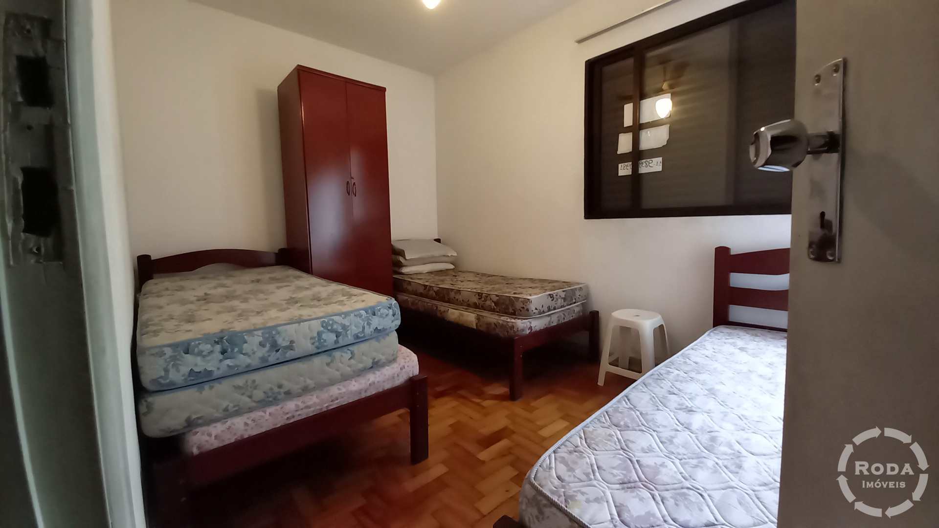 Apartamento à venda com 1 quarto, 56m² - Foto 2