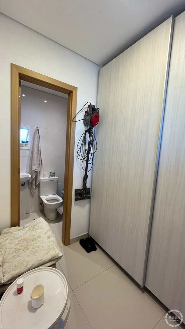 Apartamento à venda com 3 quartos, 157m² - Foto 14