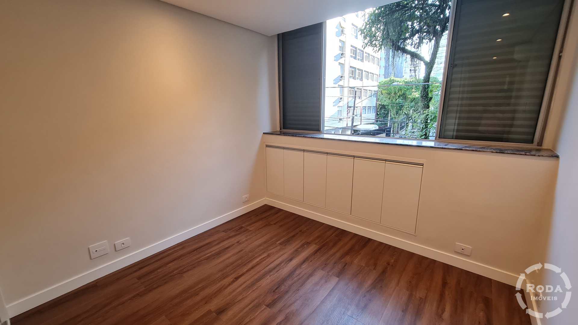 Apartamento à venda com 3 quartos, 223m² - Foto 17