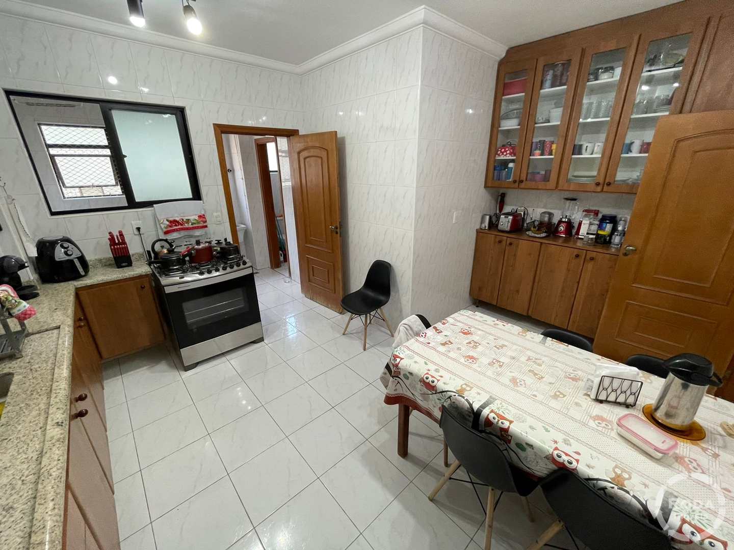 Apartamento à venda com 3 quartos, 134m² - Foto 12