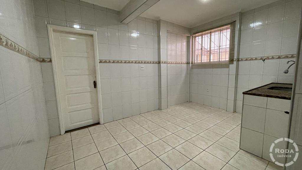 Casa à venda com 2 quartos, 88m² - Foto 8