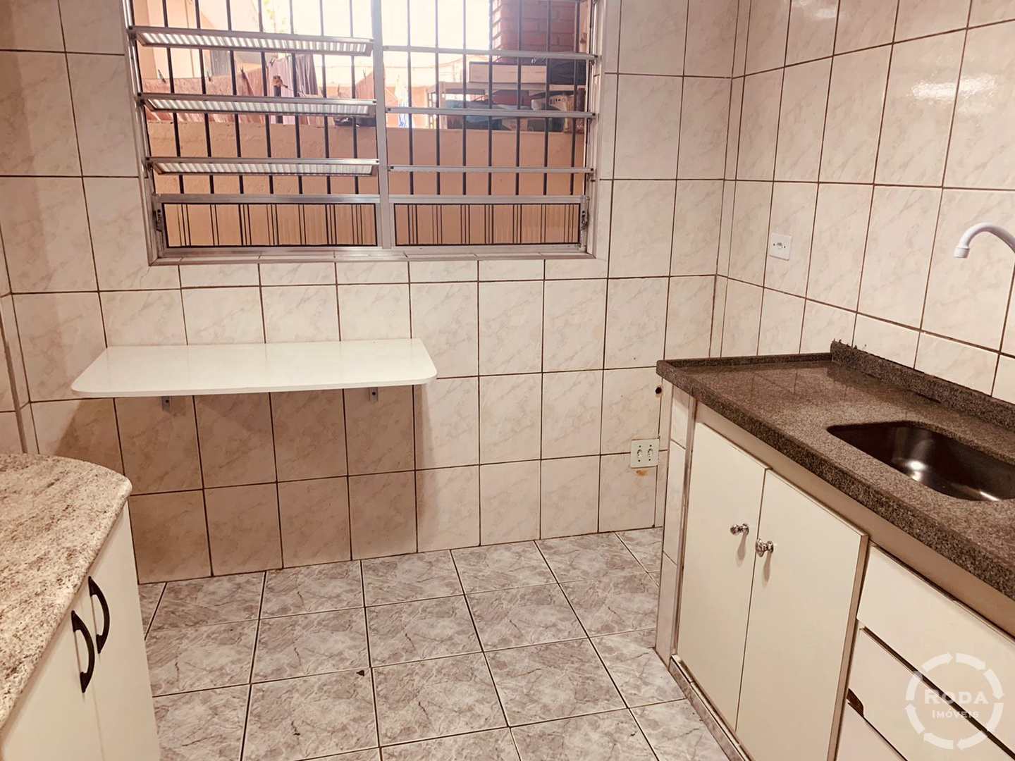 Casa à venda com 2 quartos, 100m² - Foto 27