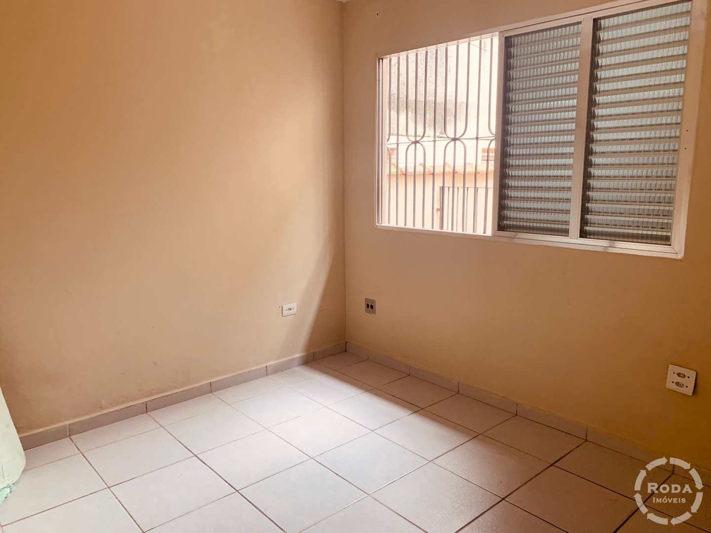 Casa à venda com 2 quartos, 100m² - Foto 33