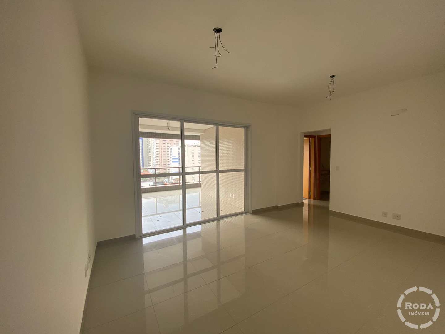 Apartamento à venda com 2 quartos, 128m² - Foto 2