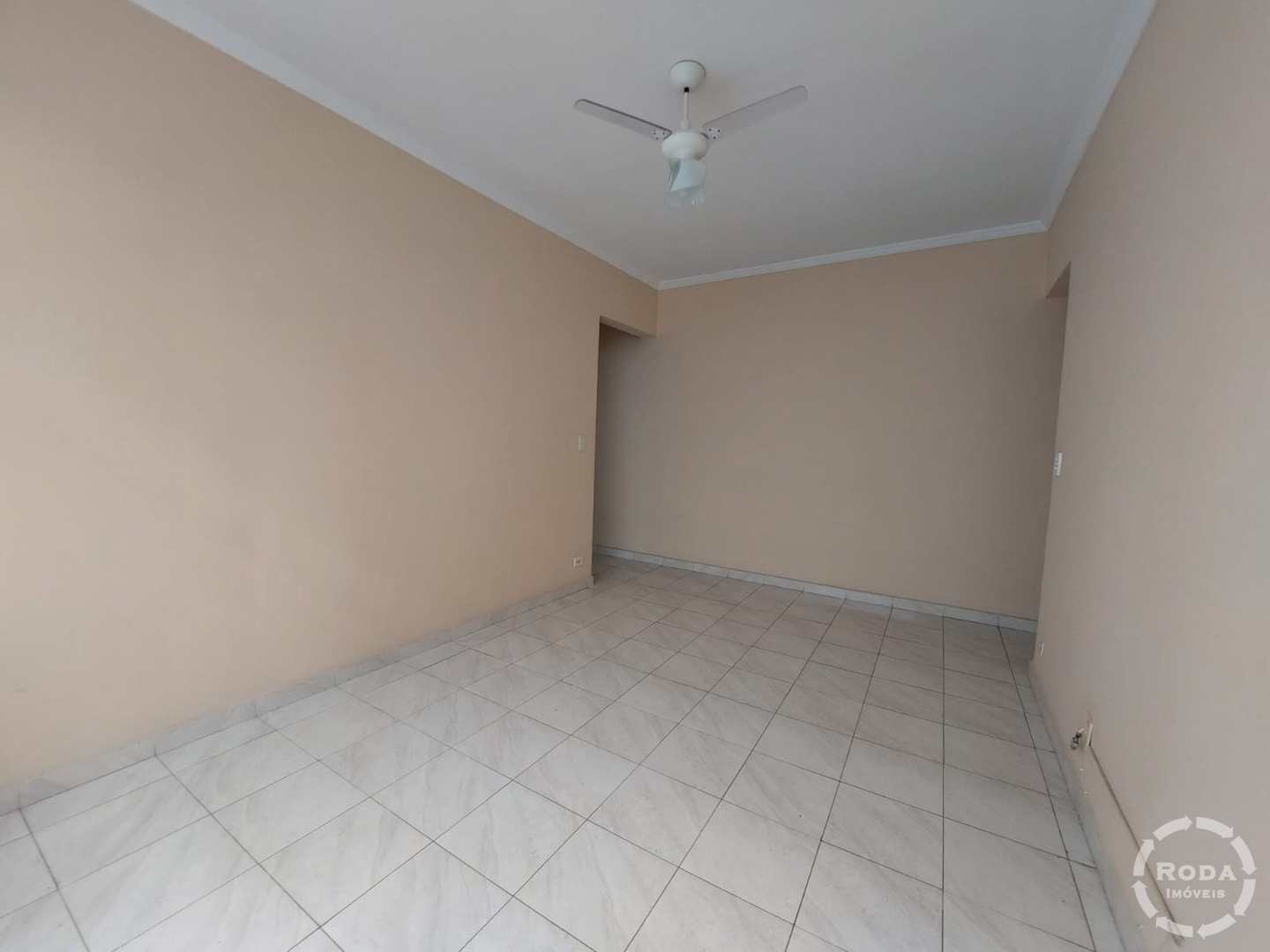 Apartamento à venda com 2 quartos, 72m² - Foto 3