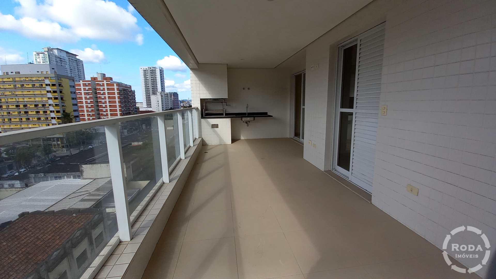 Apartamento à venda com 4 quartos, 177m² - Foto 1