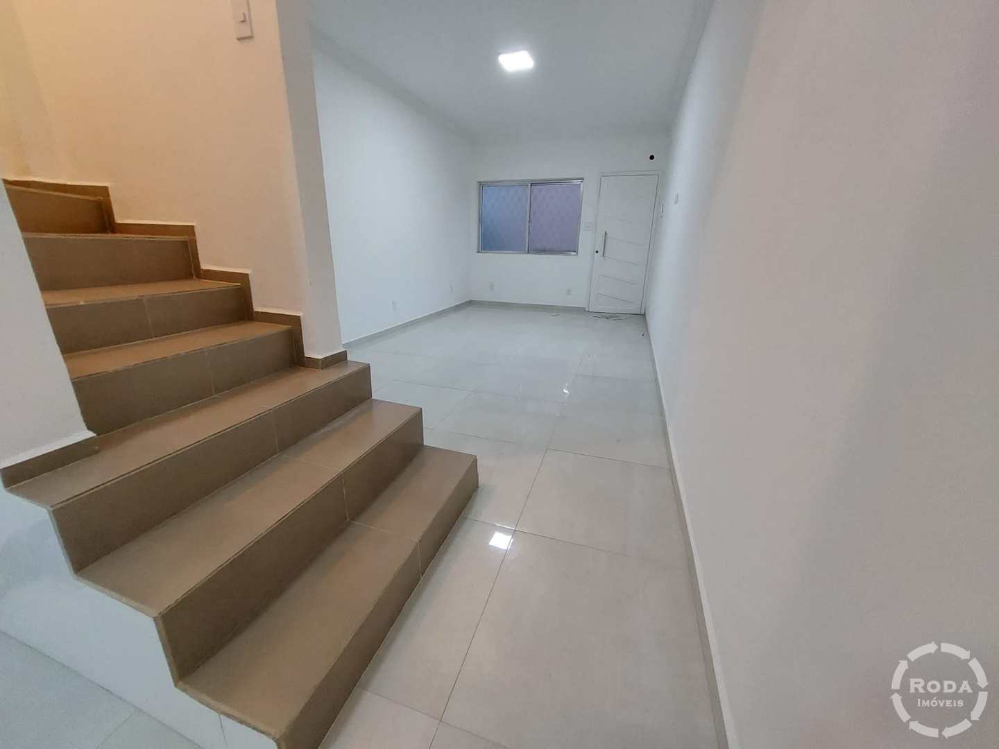 Sobrado à venda com 2 quartos, 79m² - Foto 3