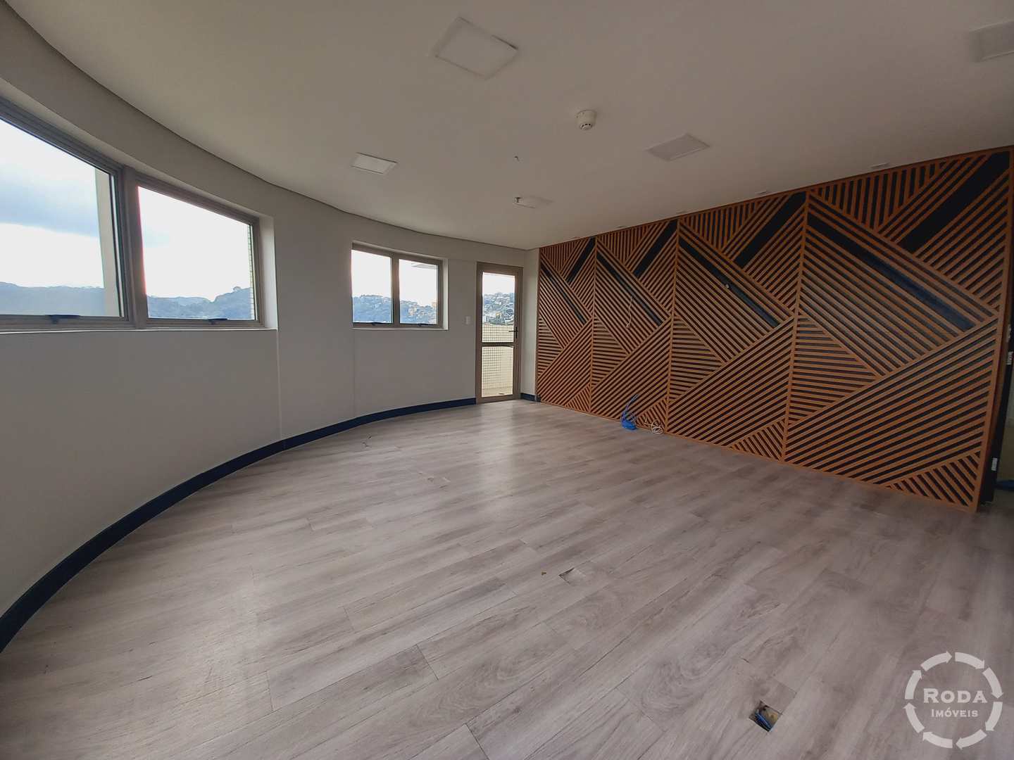 Prédio Inteiro para alugar, 91m² - Foto 5