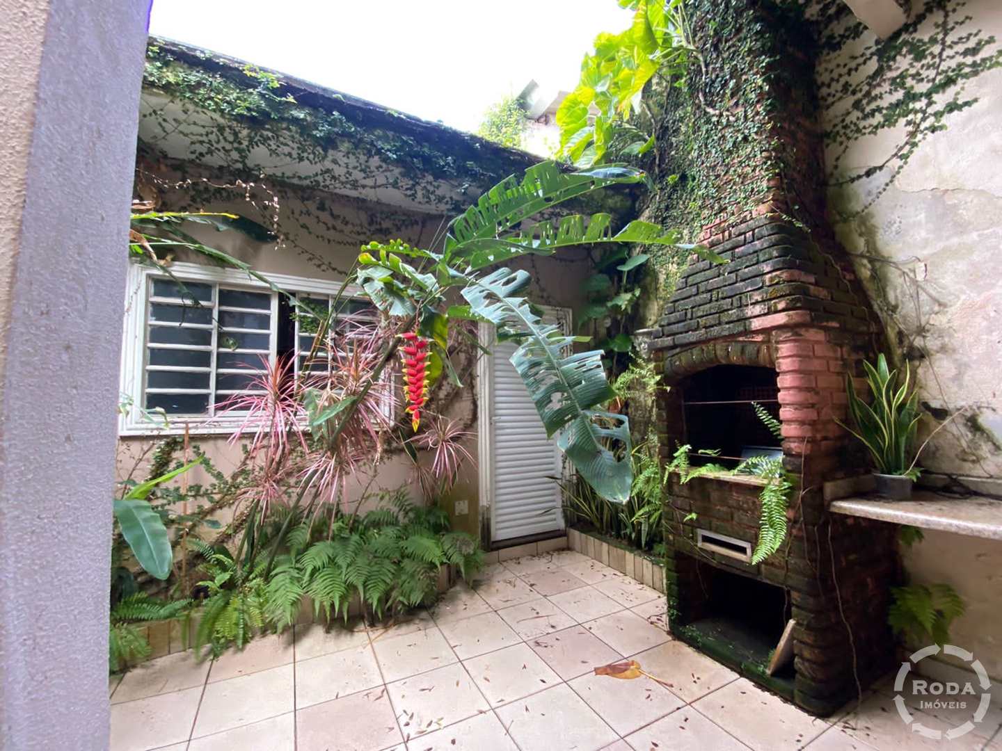 Sobrado à venda e aluguel com 3 quartos, 140m² - Foto 17