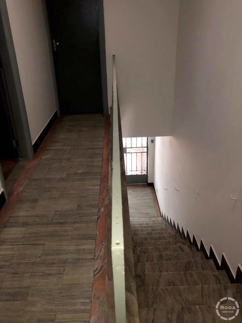 Casa para alugar com 5 quartos, 500m² - Foto 11