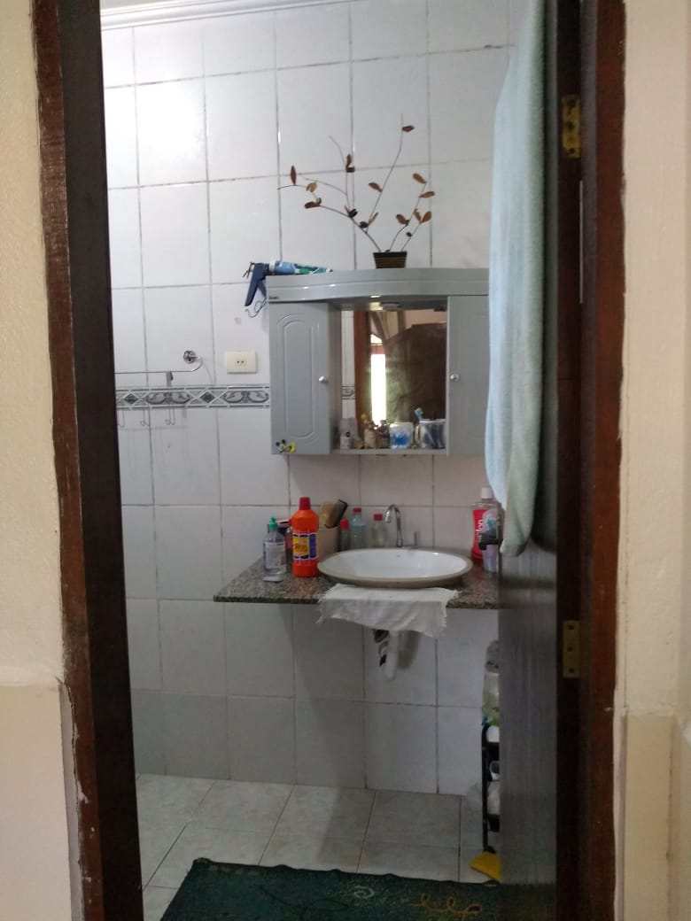 Casa à venda com 4 quartos, 300m² - Foto 4