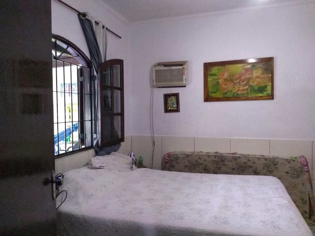 Casa à venda com 4 quartos, 300m² - Foto 5