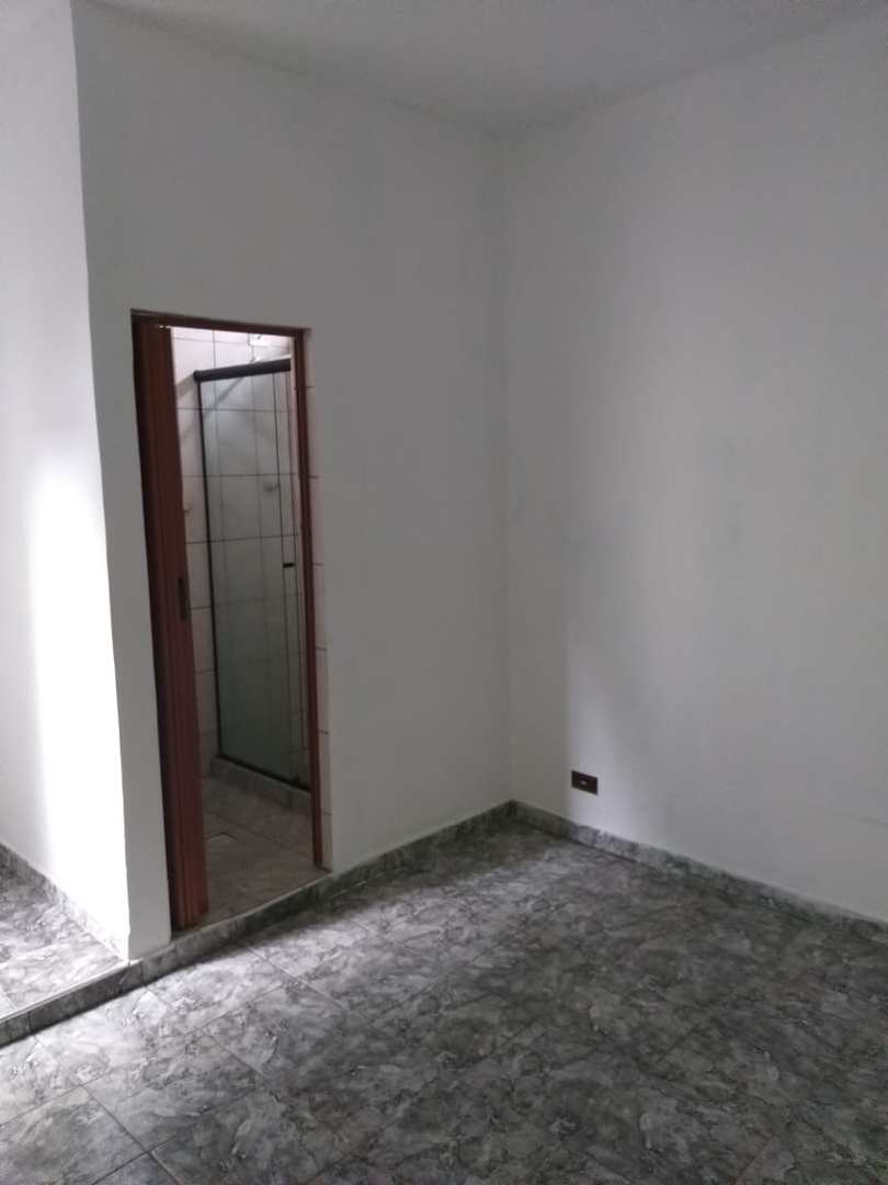 Casa à venda com 3 quartos, 100m² - Foto 9