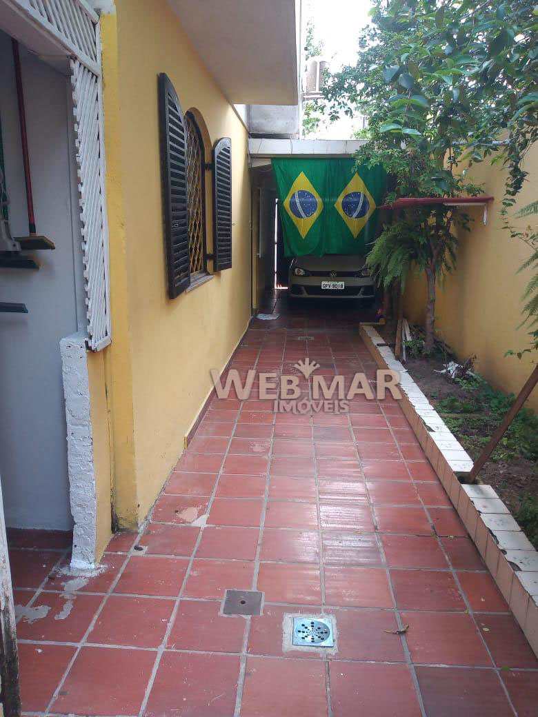 Casa à venda com 4 quartos, 250m² - Foto 11