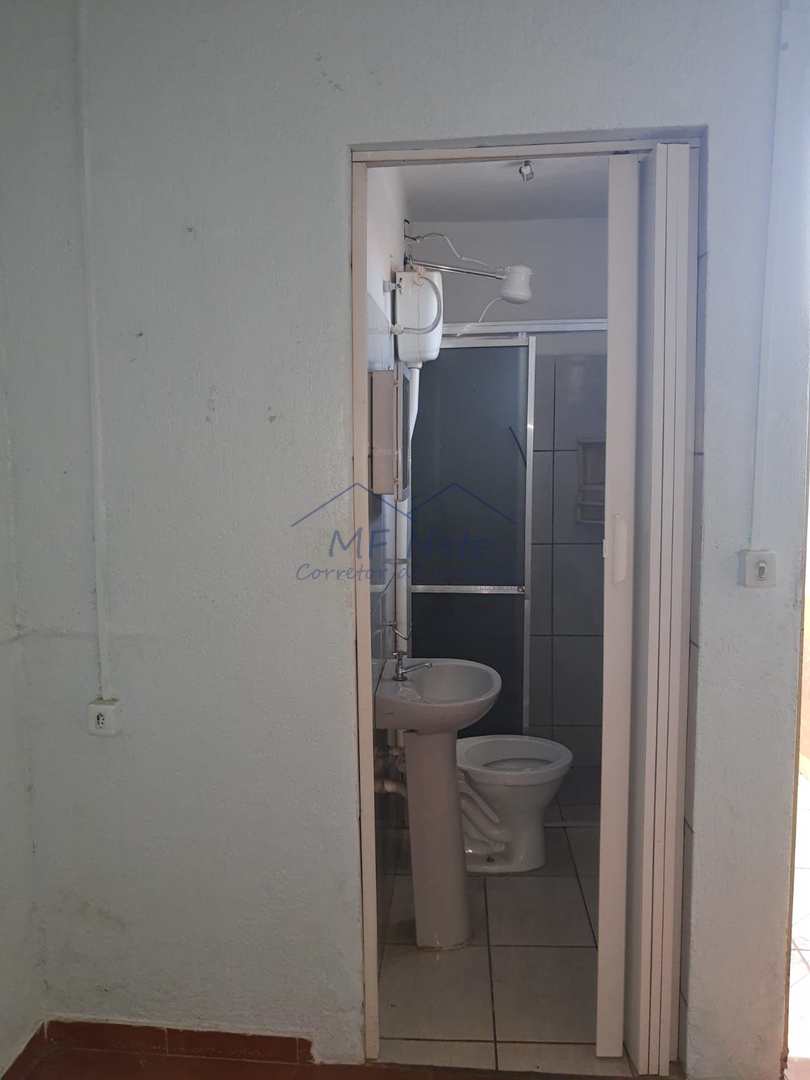 Casa à venda com 5 quartos, 200m² - Foto 16