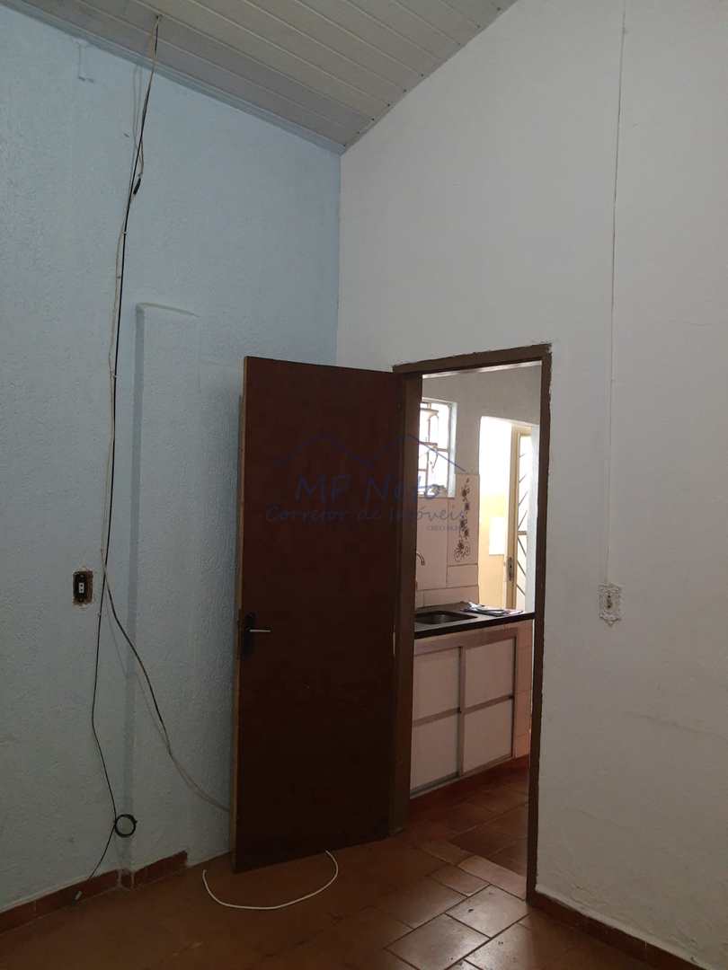 Casa à venda com 5 quartos, 200m² - Foto 21