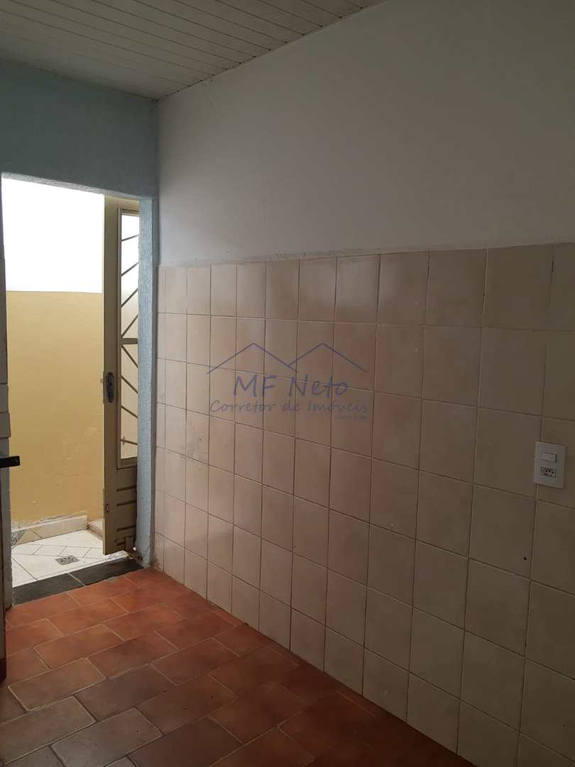 Casa à venda com 5 quartos, 200m² - Foto 19