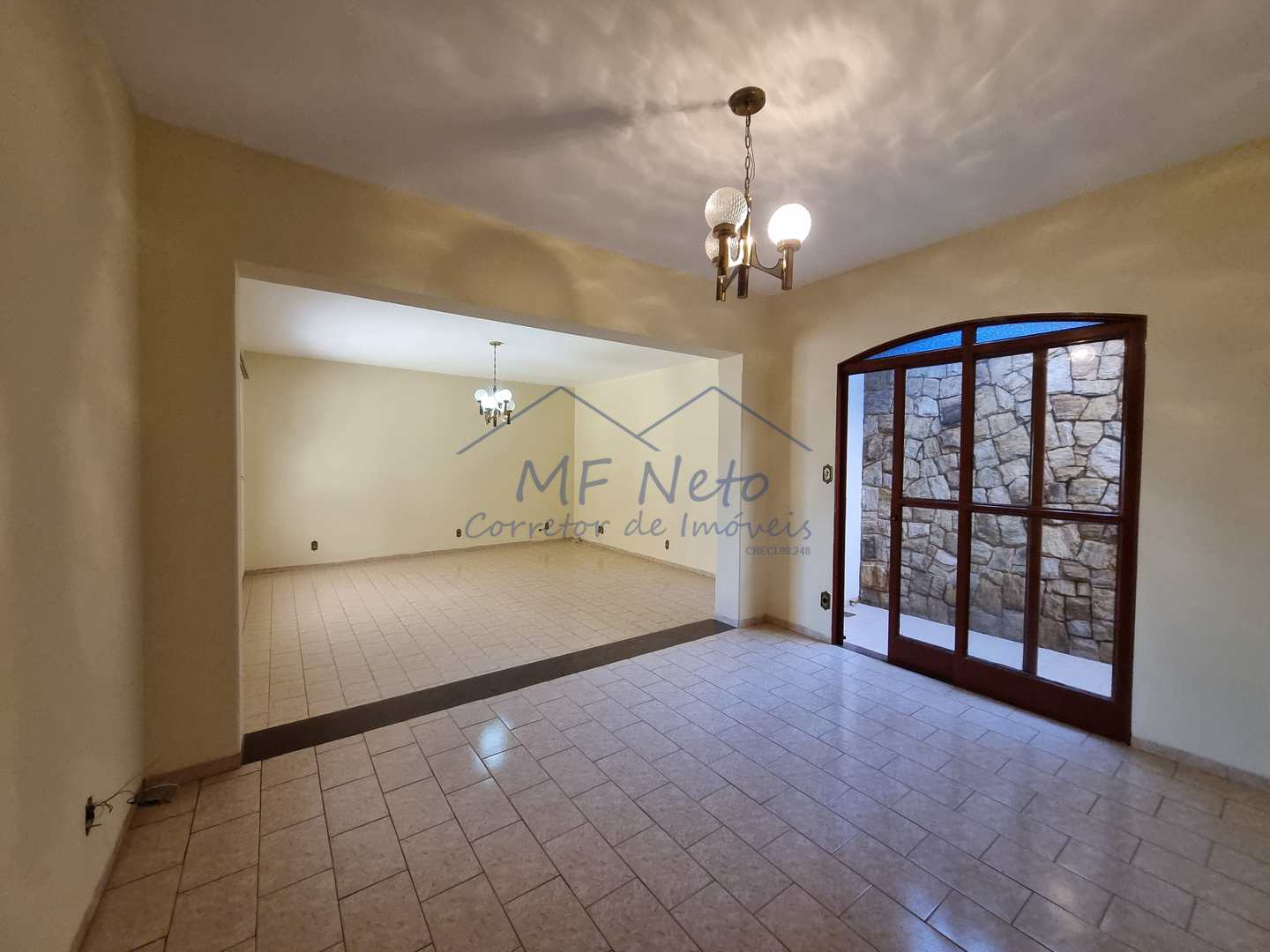 Casa para alugar com 3 quartos, 200m² - Foto 7