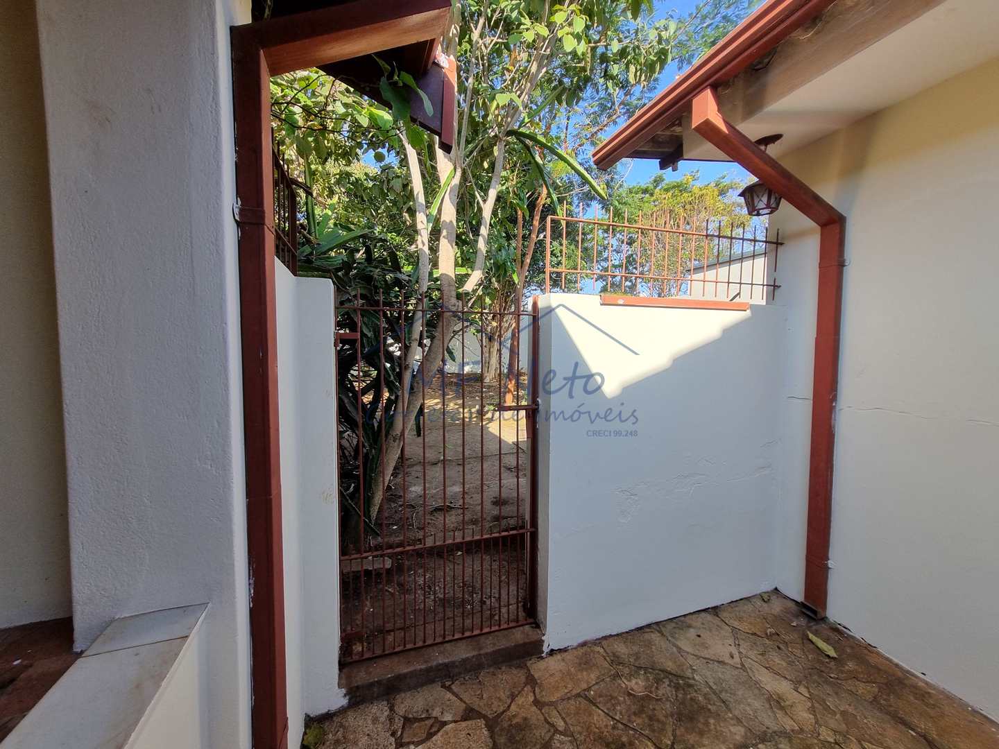 Casa para alugar com 3 quartos, 200m² - Foto 34